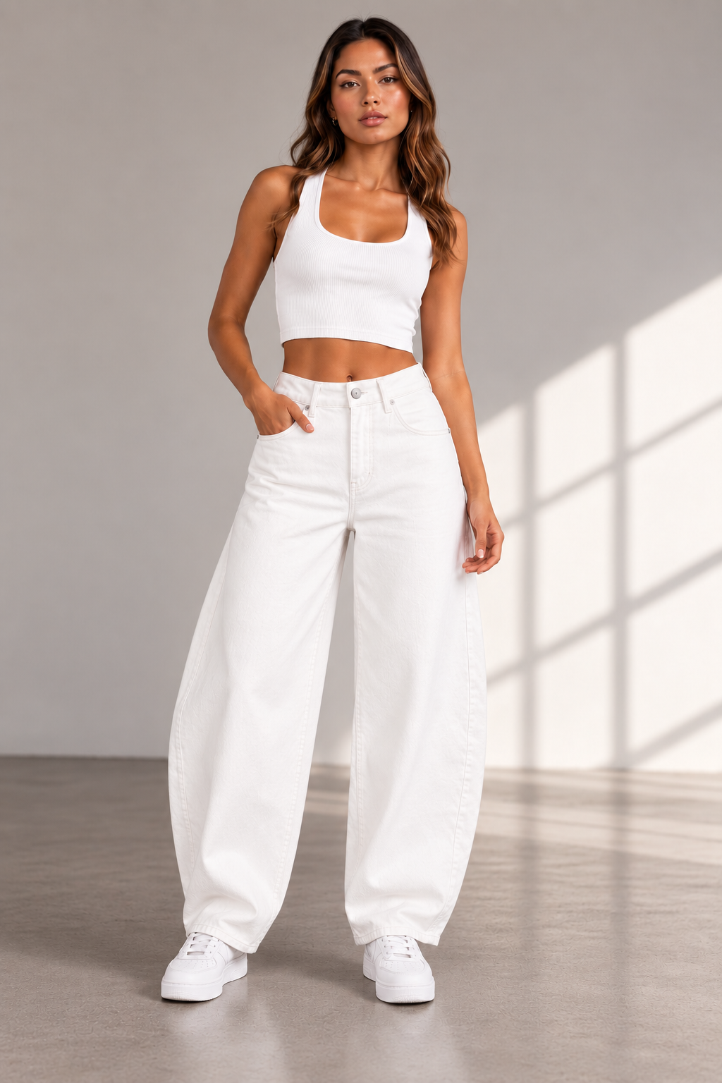 HIGH-RISE STRETCH BARREL LEG JEANS