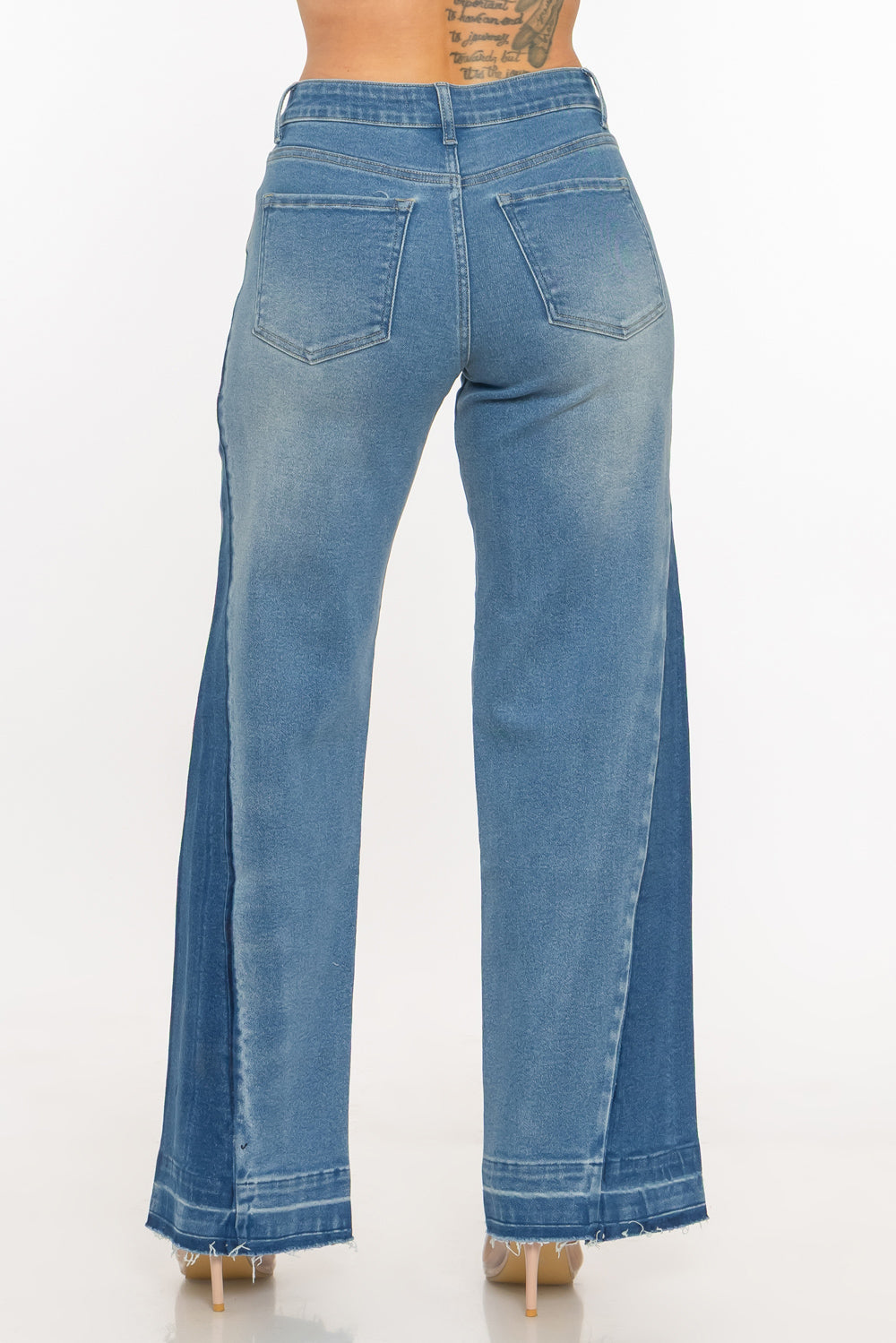 Two-Tone High-Rise Wide Leg Jeans – Medium Wash